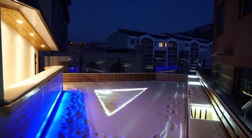 Чжанцзякоу: Howell Holiday Hotel Chongli