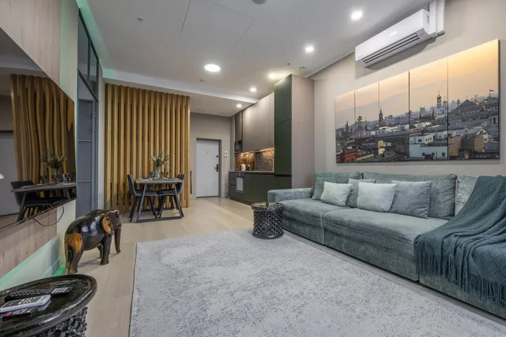 Москва: Апартаменты Алис The Luxe Hub
