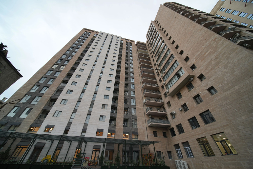 Ереван: Апартаменты Cozy 1-Bedroom Apartment with Balcony by Sweet Home