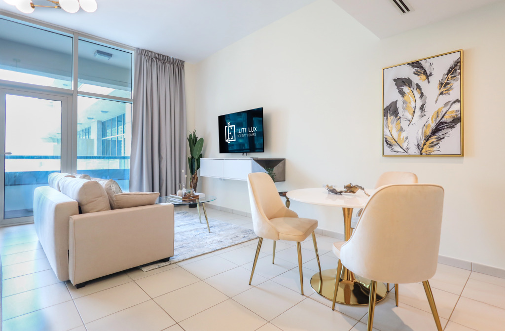 Дубай: Apartments Elite Lux Holiday Homes - Modern Comfort Studio in Business Bay