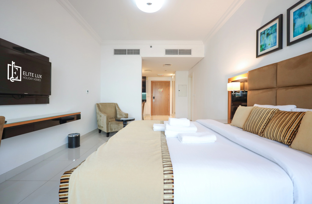 Дубай: Apartments Elite Lux Holiday Homes - Capital Bay Studio Retreat in Business Bay