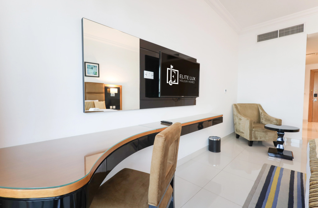 Дубай: Apartments Elite Lux Holiday Homes - Capital Bay Studio Retreat in Business Bay