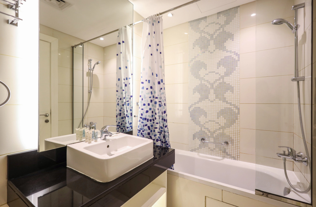 Дубай: Apartments Elite Lux Holiday Homes - Capital Bay Studio Retreat in Business Bay