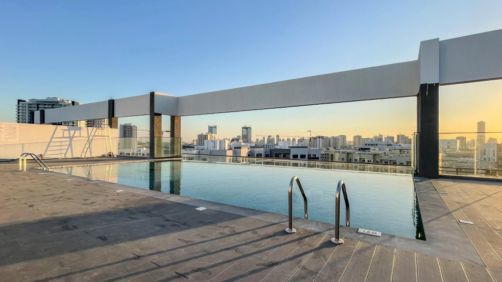 Дубай: Apartments Elite Lux Holiday Homes - Luxe Gardenia 2BR Haven in Arjan Apartments