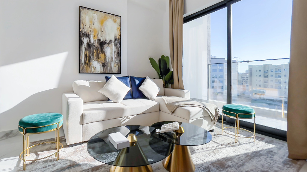 Дубай: Apartments Elite Lux Holiday Homes - Luxe Gardenia 2BR Haven in Arjan Apartments