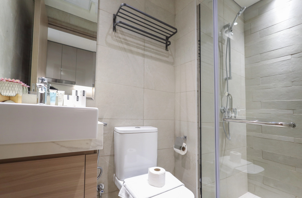 Дубай: Apartments Elite Lux Holiday Homes - Contemporary Comfort – Studio in Azizi Riviera