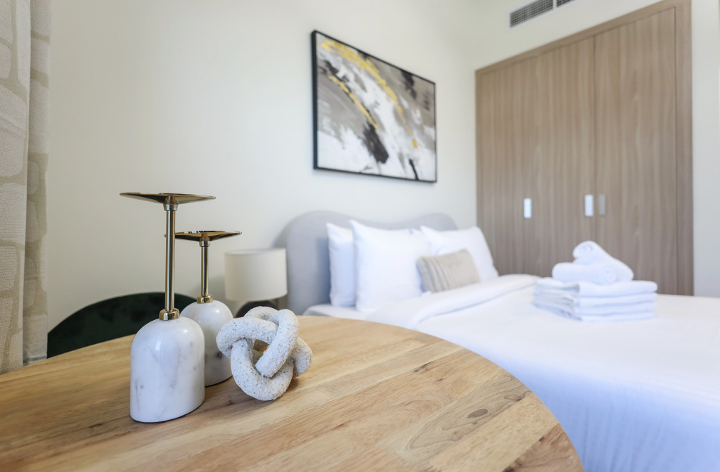 Дубай: Apartments Elite Lux Holiday Homes - Contemporary Comfort – Studio in Azizi Riviera
