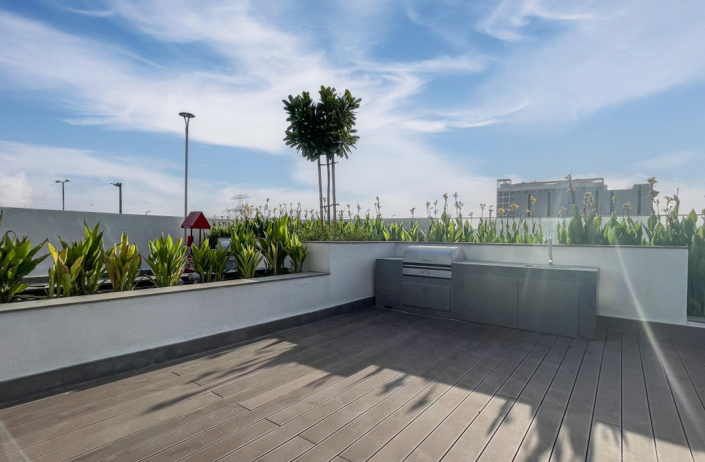 Дубай: Apartments Elite Lux Holiday Homes - Contemporary Comfort – Studio in Azizi Riviera