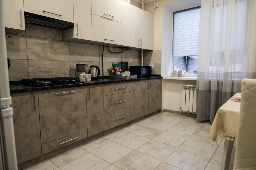 Новочеркасск: Квартира KEY2HOME на Бакинских