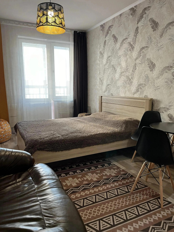 Красноярск: Квартира студия  30м2 на Карамзина