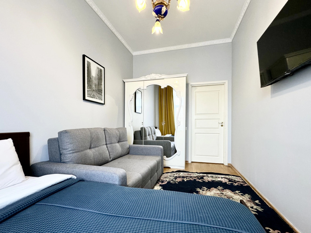Санкт-Петербург: Апартаменты SpbStay Пушкинская 8