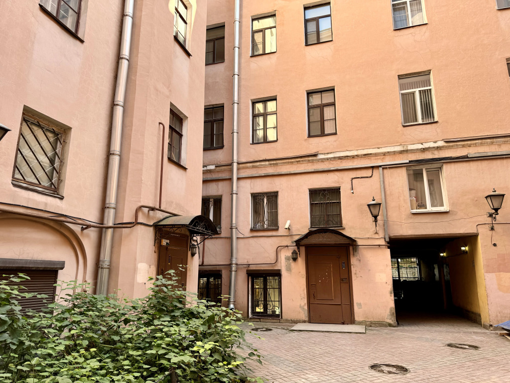 Санкт-Петербург: Апартаменты SpbStay Пушкинская 8