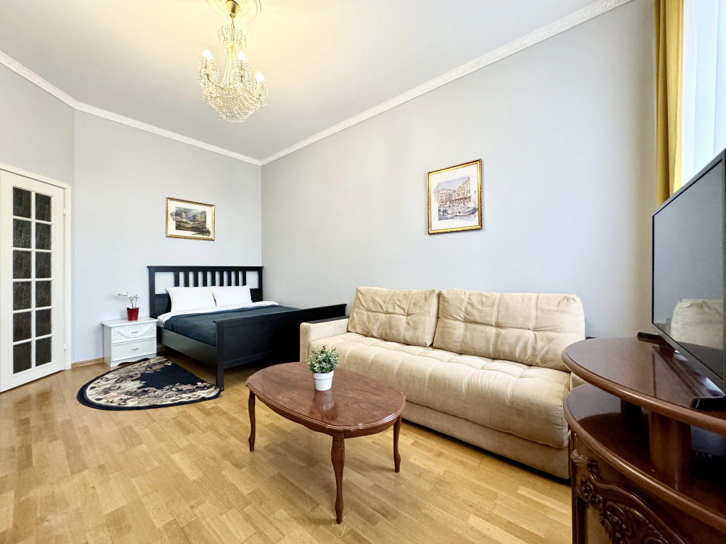 Санкт-Петербург: Апартаменты SpbStay Пушкинская 8