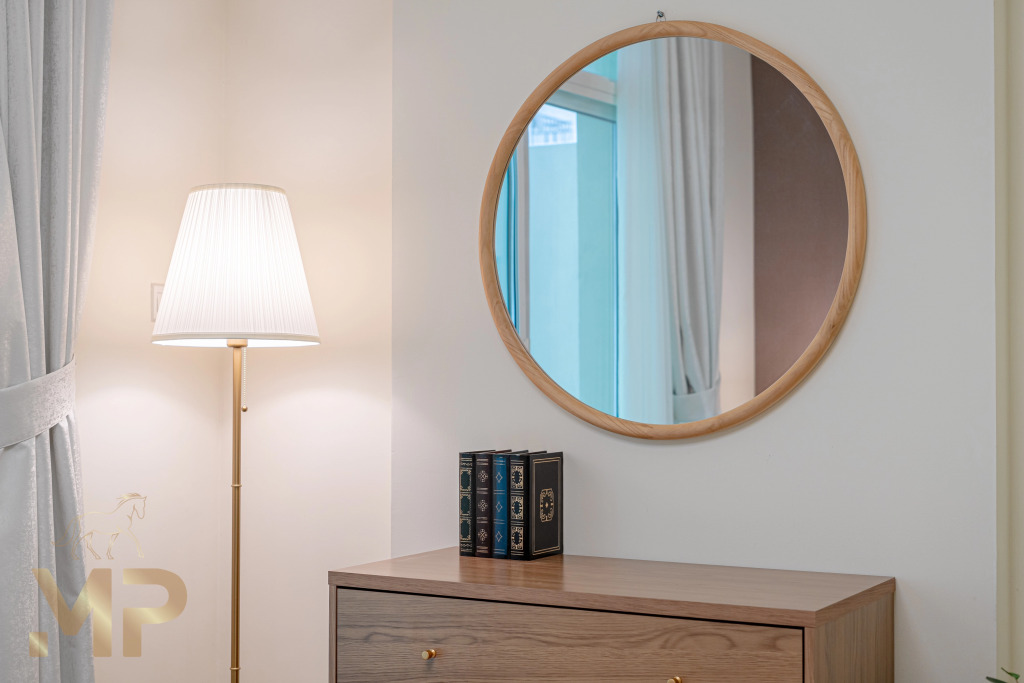 Дубай: Апартаменты Marco Polo Apartment With Garden  Spacious  Newly Furnished