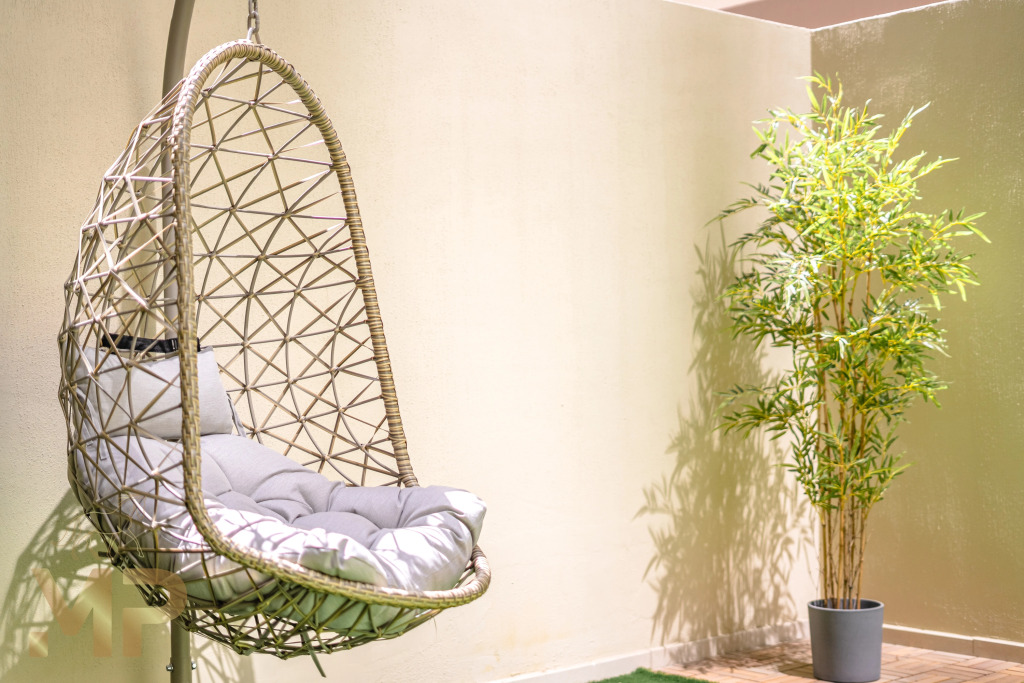 Дубай: Апартаменты Marco Polo Apartment With Garden  Spacious  Newly Furnished