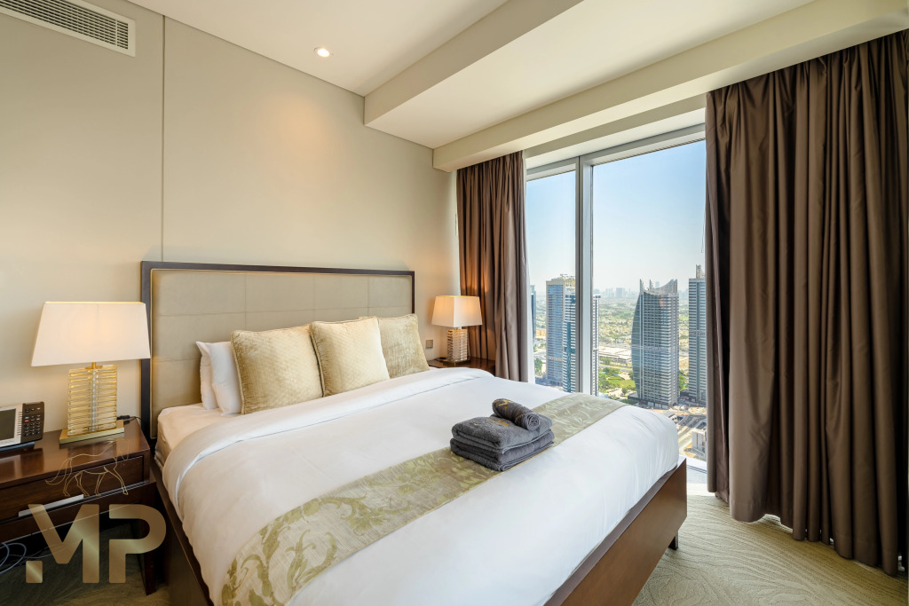 Дубай: Апартаменты Marco Polo Chic 1BR in Marina Hub Expansive Balcony