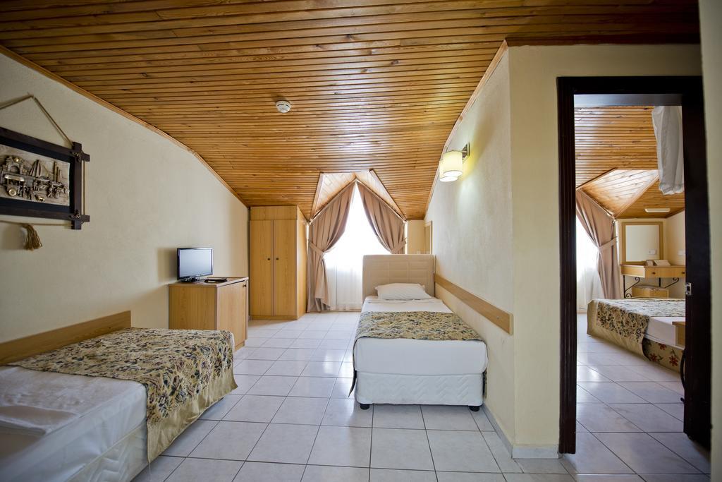Кемер: Grand Gul Beach Hotel