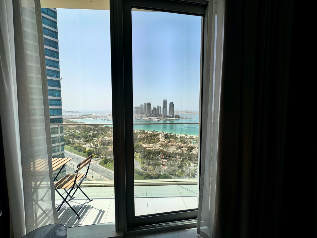 Дубай: Апартаменты Avani Palm View