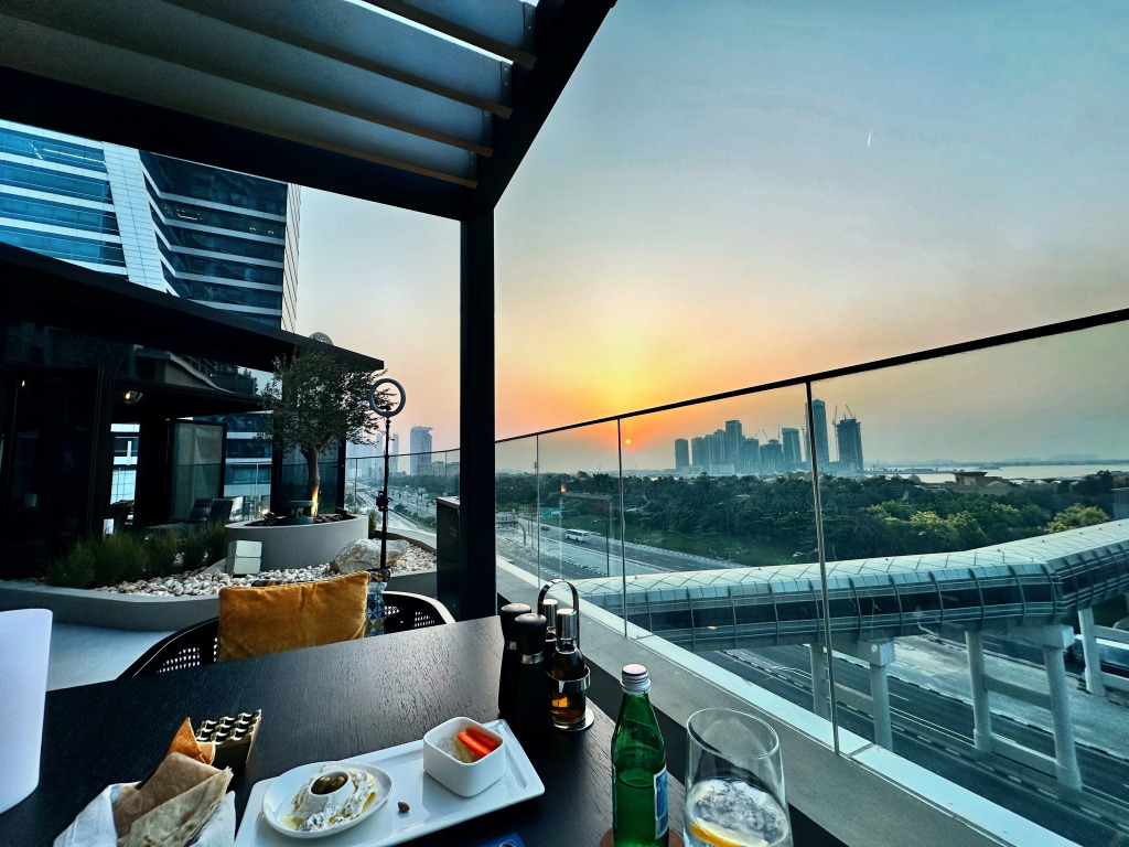Дубай: Апартаменты Avani Palm View
