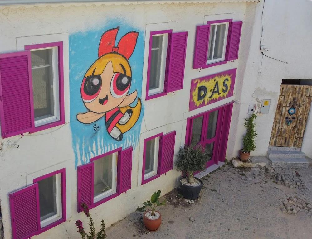 Чешме: Das Hotel