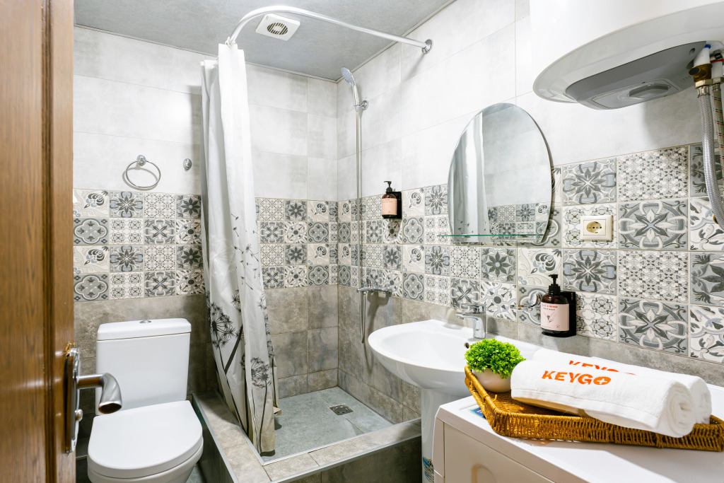 Ереван: Апартаменты 1BR Apt Near Opera City Center by Keygo 90