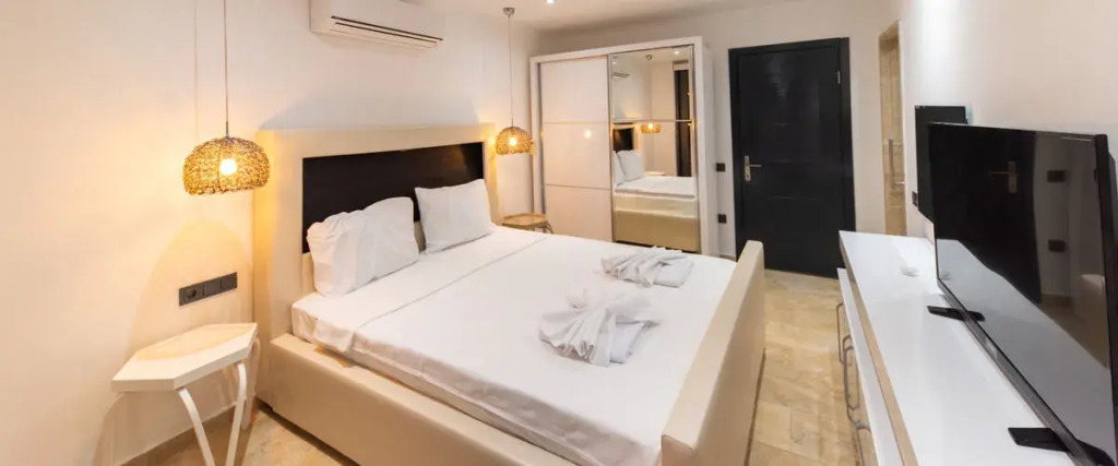 Калкан: City of the Night Kalkan