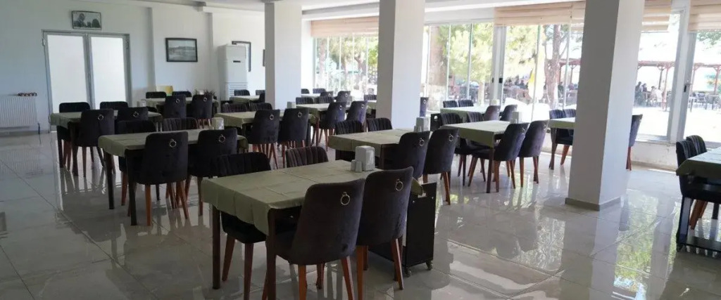 Алтынолук: Akcam Otel Altinoluk