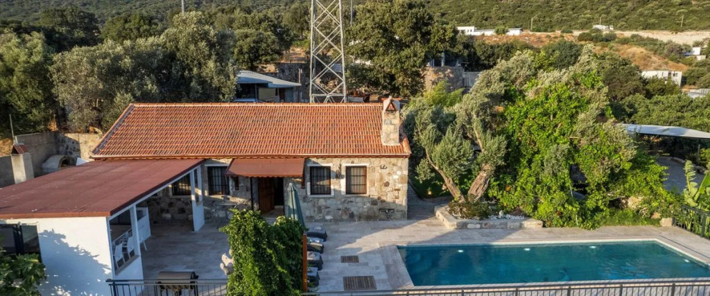 carousel image 0