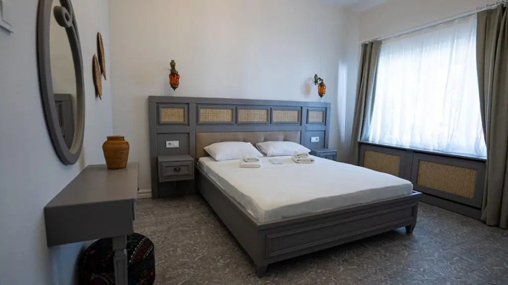 Бююкада: Ece Suites Apart