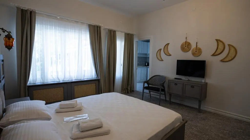 Бююкада: Ece Suites Apart