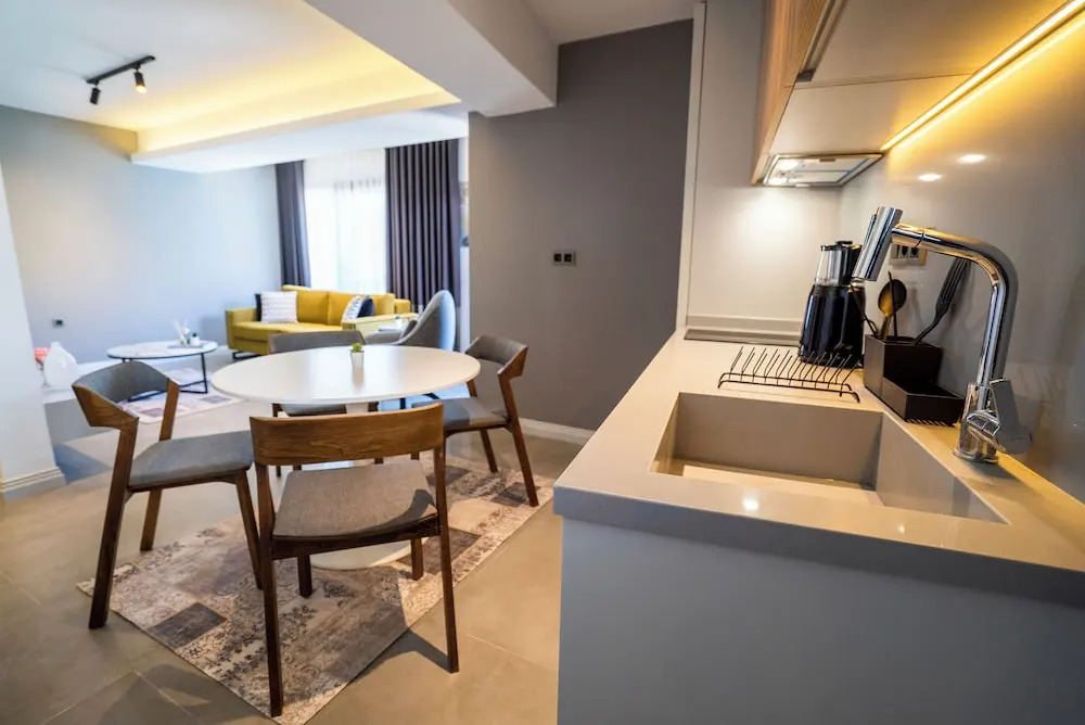 Чешме: Ayayorgi Homes & Suites