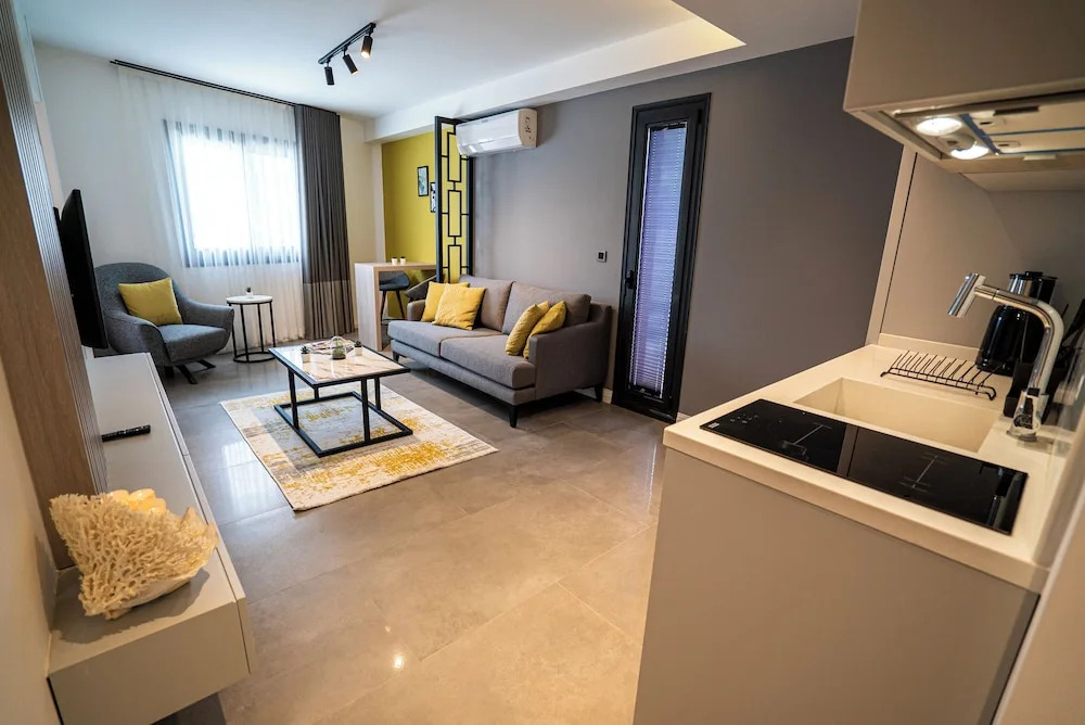 Чешме: Ayayorgi Homes & Suites