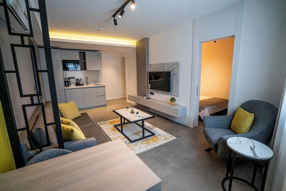 Чешме: Ayayorgi Homes & Suites