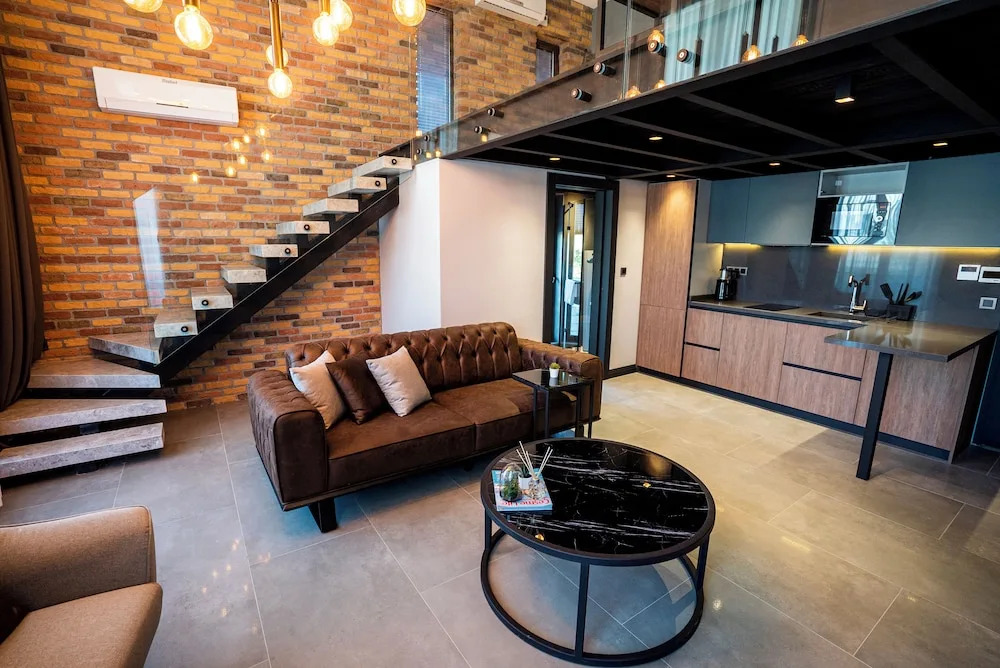 Чешме: Ayayorgi Homes & Suites