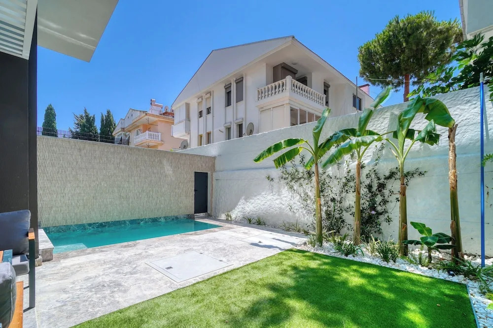 Чешме: Ayayorgi Homes & Suites