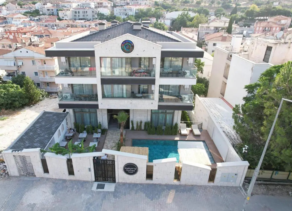 Ayayorgi̇ Homes & Hotels — фото 1