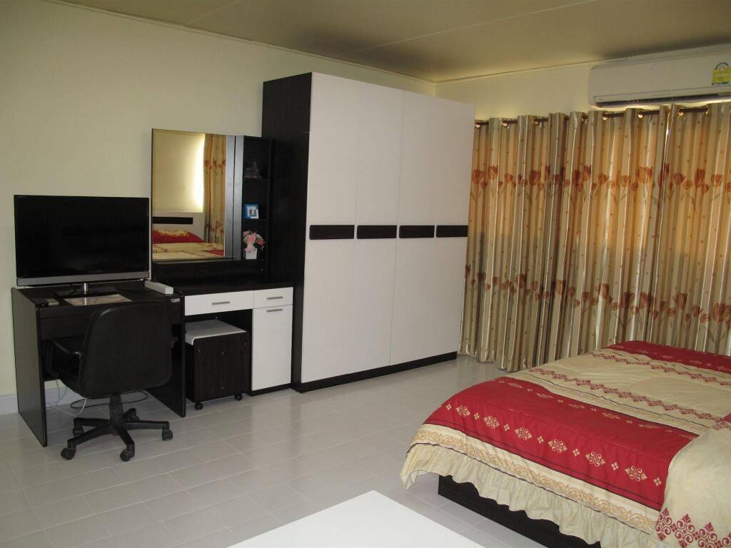 Паккрет: SK Muangthongthani Apartment