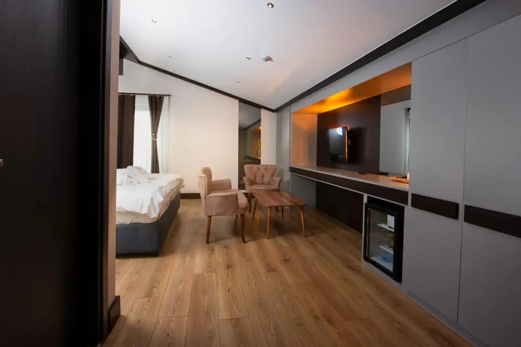 Дериндже: The Nova Hotel