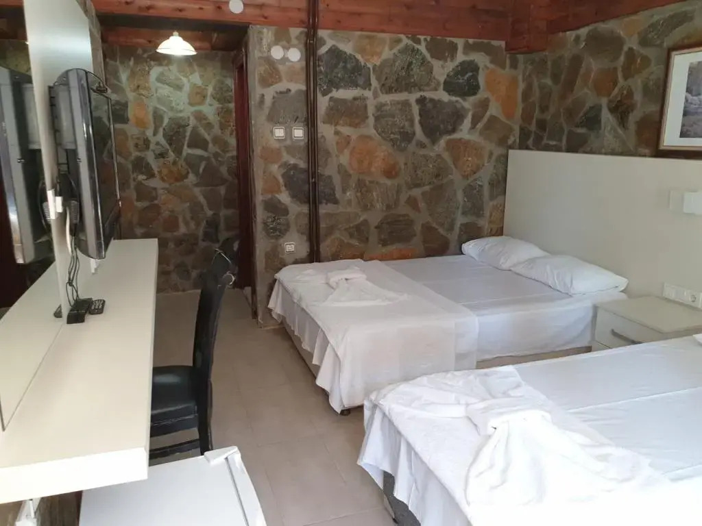 Эдремит: Beykonagi Otel