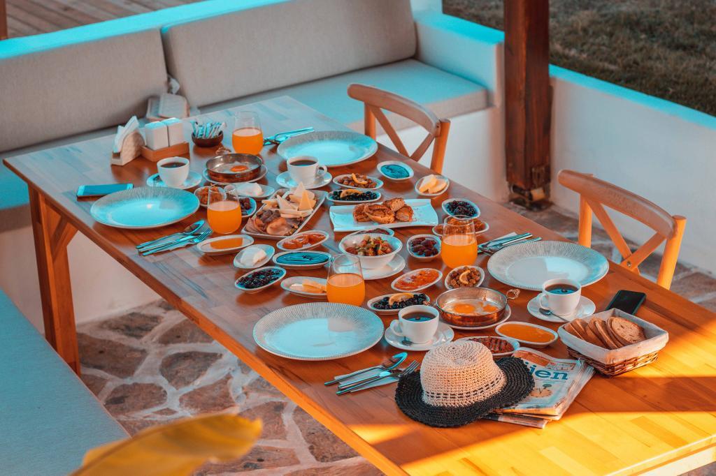 Айвалык: Cunda Zoi Otel(Adults +16)