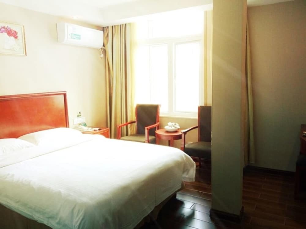 Цзеян: GreenTree Inn PuNing International Commodity City Hotel
