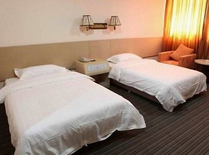Пекин: Super 8 Hotel Beijing Jiu Long