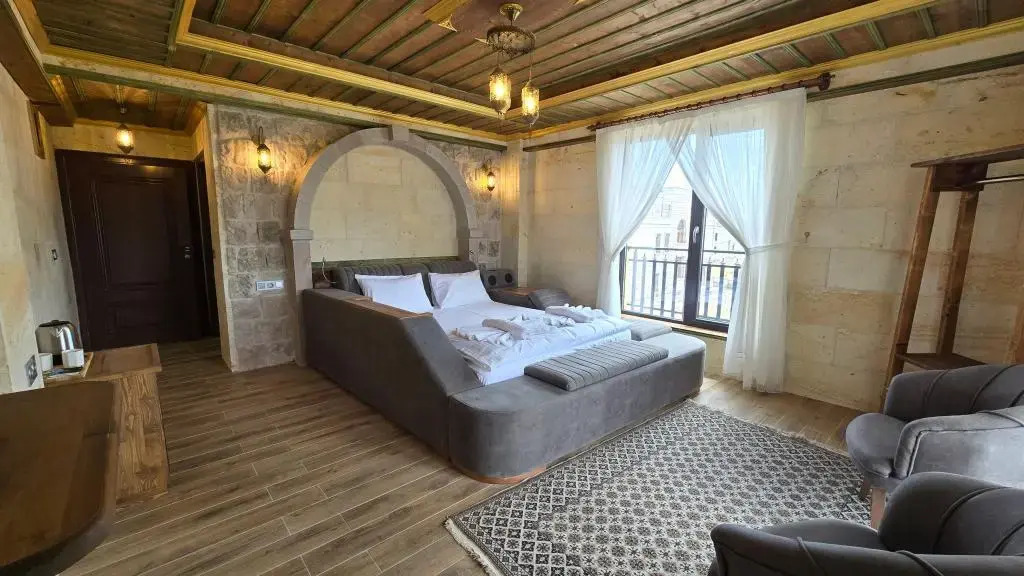 Учисар: Incebey Konak Cappadoci̇a