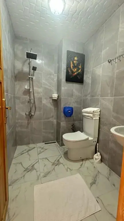 Стамбул: Mecnun Otel