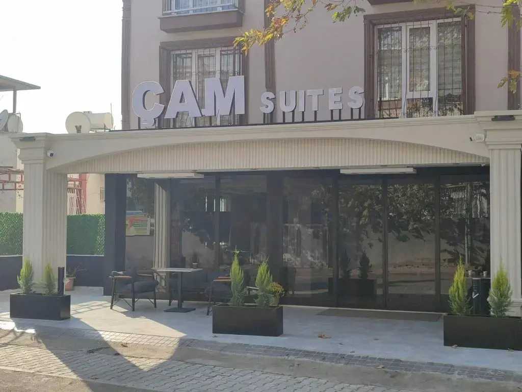 Кахраманмарас: Cam Suit