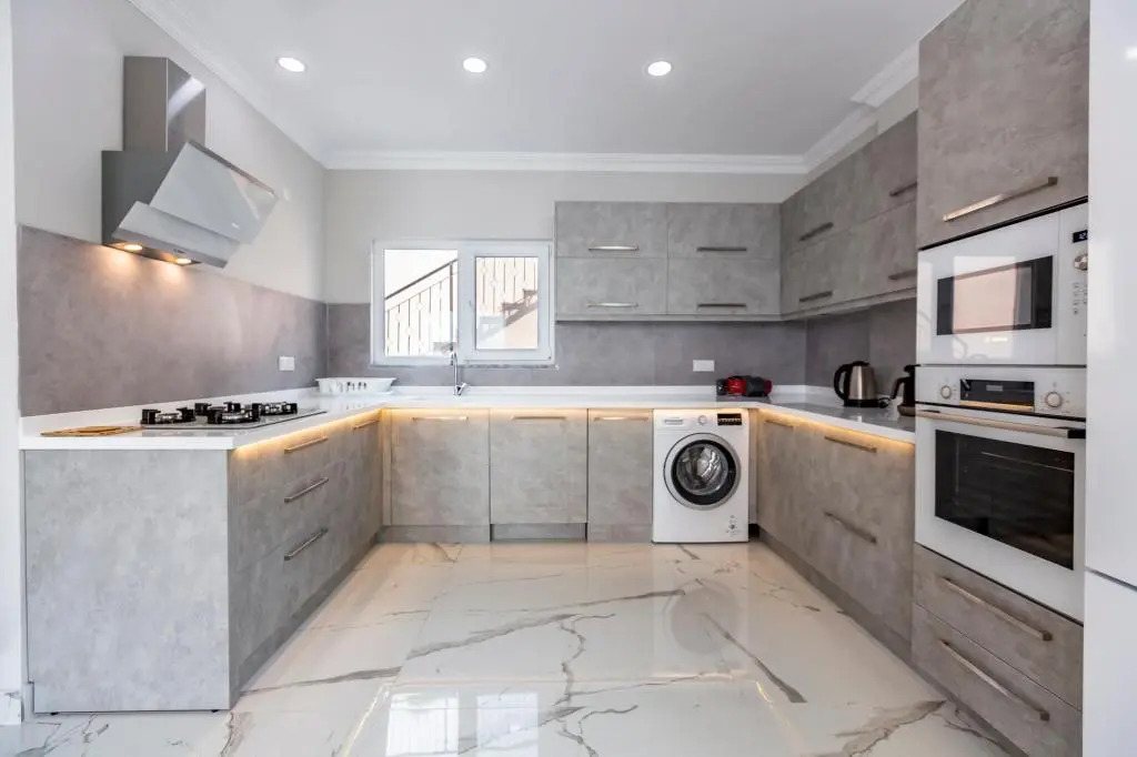 Исламлар: La Villa Celine