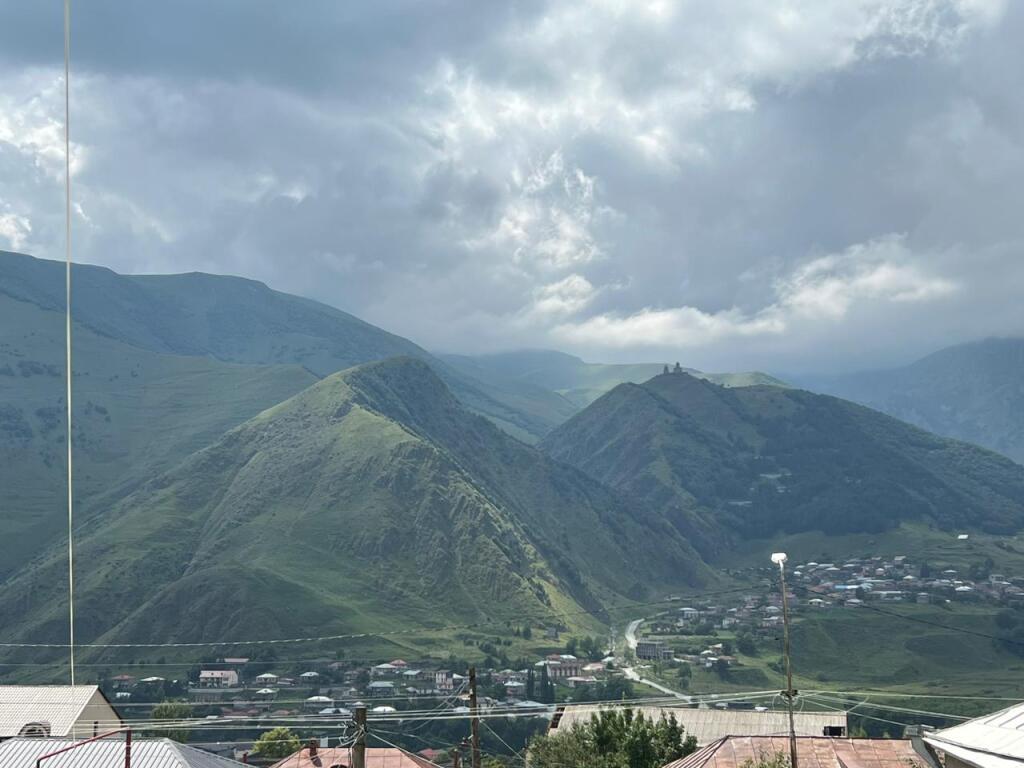 Степанцминда: Гостевой дом Relax in Kazbegi