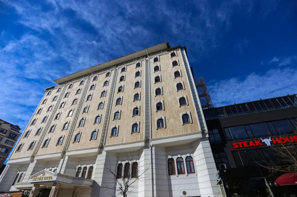 Кангал: Sivas Buyuk Otel
