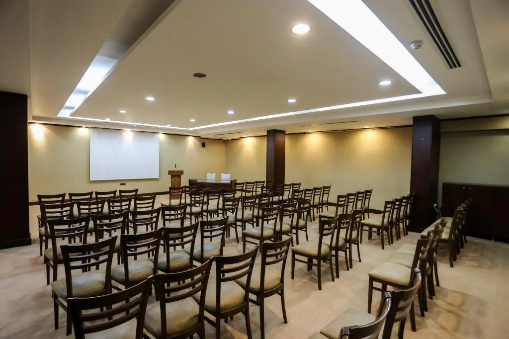 Кангал: Sivas Buyuk Otel
