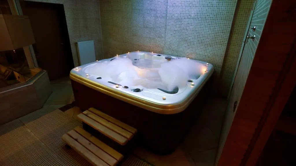 Кангал: Sivas Buyuk Otel